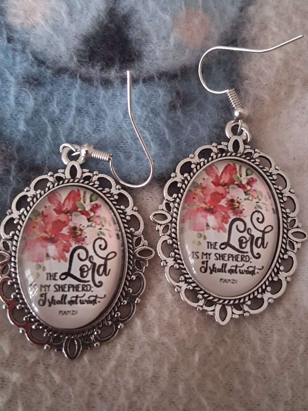 stunning vintage earrings